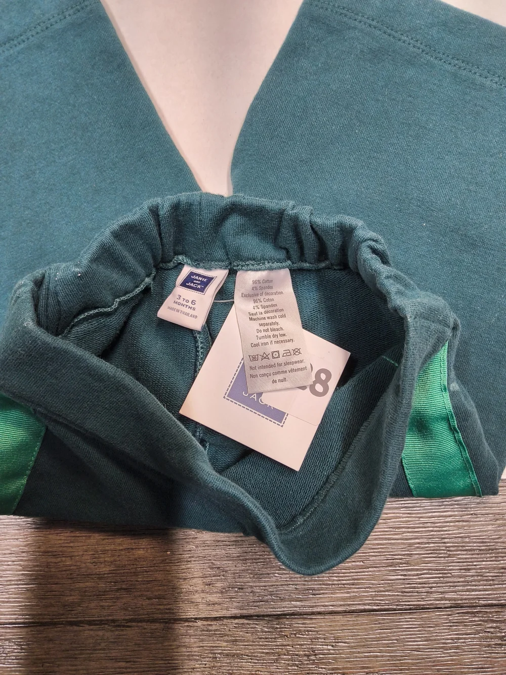 Nwot Janie And Jack Baby Size 3/6 Months Green Athletic Pants with Side Stripe